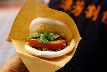龍山寺站 | 源芳刈包  米其林必比登推薦/華西街美食/萬華美食/虎咬豬