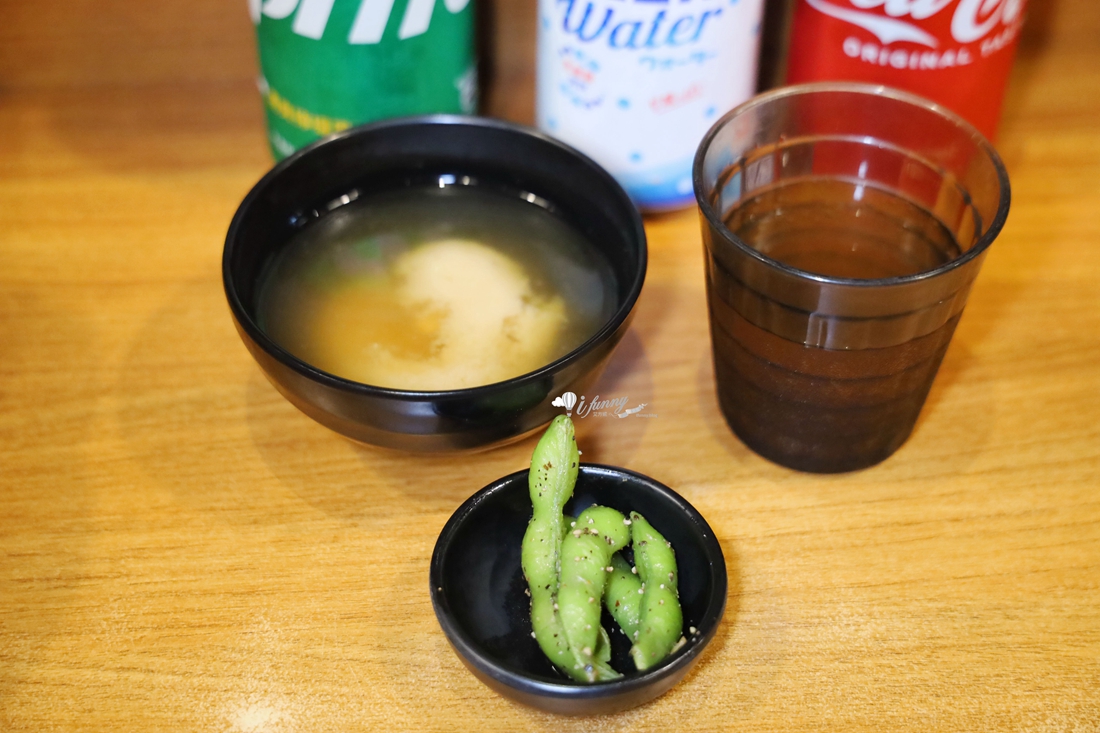 士林站 | 勝魂丼飯專門店（丼飯.咖喱） 白飯湯品小菜免費續 飲料喝到飽！台北cp值超高丼飯咖哩飯 - ifunny