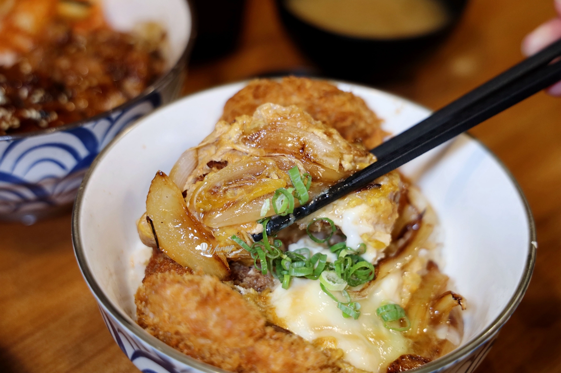 士林站 | 勝魂丼飯專門店（丼飯.咖喱） 白飯湯品小菜免費續 飲料喝到飽！台北cp值超高丼飯咖哩飯 - ifunny