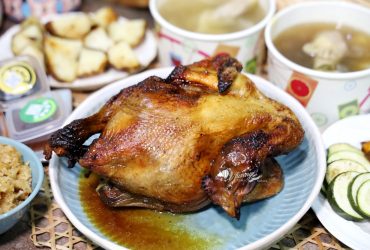 中和板橋美食 | 思汗烤雞 現烤蒜香烤雞二吃 還有必吃雞油糥米飯及鮮美雞湯