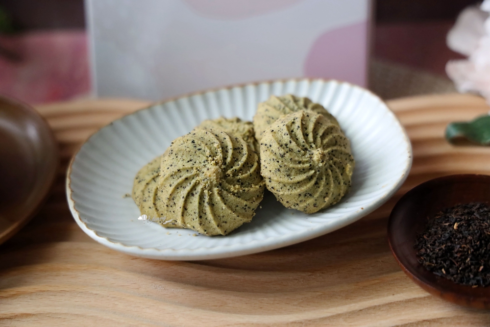 WA!COOKIES 實踐好吃的各種可能 𝟐𝟎𝟐𝟒 中秋限定【月見時好禮盒】招牌熱銷轉圈圈曲奇禮盒 - ifunny