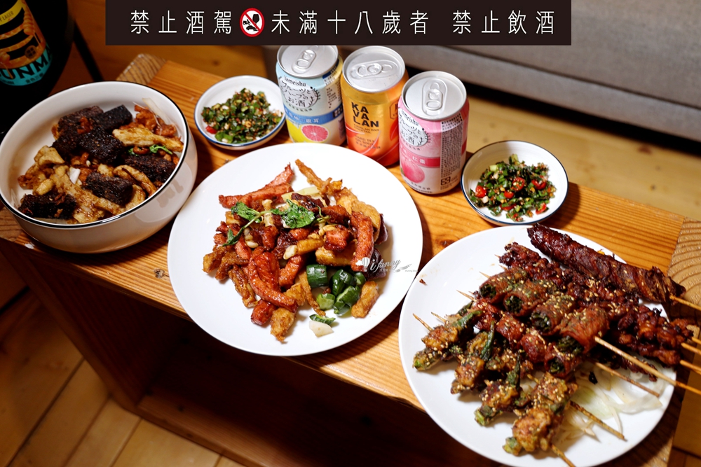 魚池美食 | 麗鳳(品麗)鹽酥雞 超夯排隊名店 免費加蒜、洋蔥、蔥花辣椒、醃漬蘿蔔及黃瓜