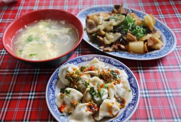 南港美食 | 北大荒水餃店 超大顆水餃 加上超強滷味