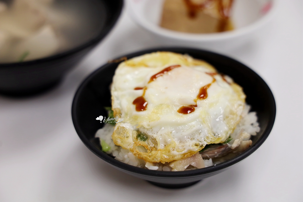 虎尾美食 | 五隻豬 蔥油雞肉飯/水餃/紅油抄手 虎尾科技大學學子最愛 - ifunny