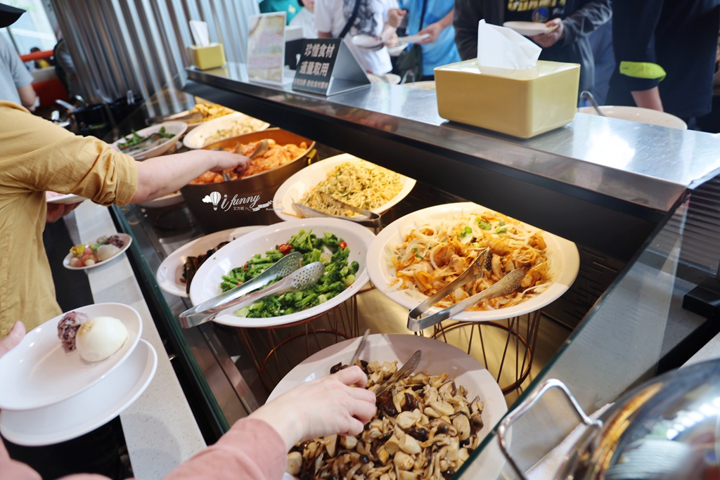 亞東醫院站 | 我家牛排板橋遠科店 全台最大間 牛排加上百道料理吃到飽 訂位資訊 - ifunny 亞東醫院站 | 我家牛排板橋遠科店 全台最大間 牛排加上百道料理吃到飽 訂位資訊 - ifunny