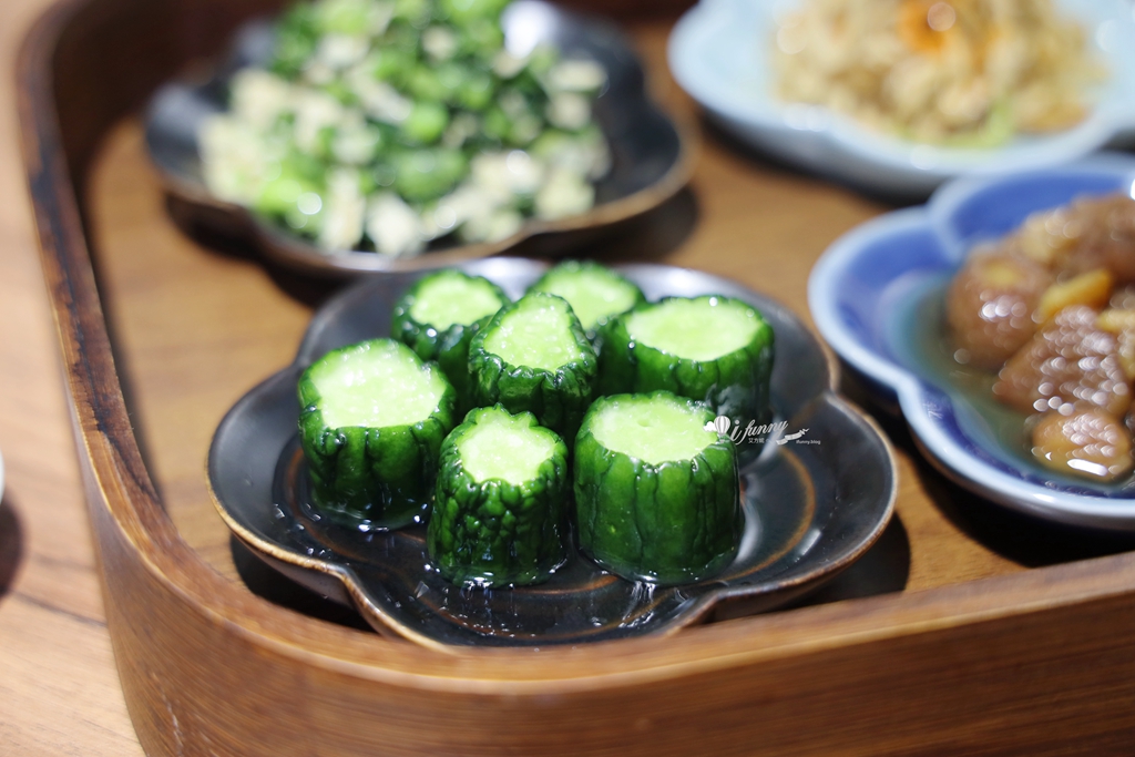 忠青商行新品牌 青嬌膠原麵館 6小時燉煮雞湯 黃金燉雞湯、芋頭排骨湯 還有超水準的小菜 - ifunny 忠青商行新品牌 青嬌膠原麵館 6小時燉煮雞湯 黃金燉雞湯、芋頭排骨湯 還有超水準的小菜 - ifunny