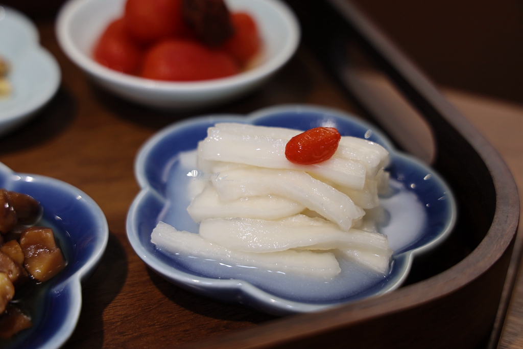 忠青商行新品牌 青嬌膠原麵館 6小時燉煮雞湯 黃金燉雞湯、芋頭排骨湯 還有超水準的小菜 - ifunny 忠青商行新品牌 青嬌膠原麵館 6小時燉煮雞湯 黃金燉雞湯、芋頭排骨湯 還有超水準的小菜 - ifunny