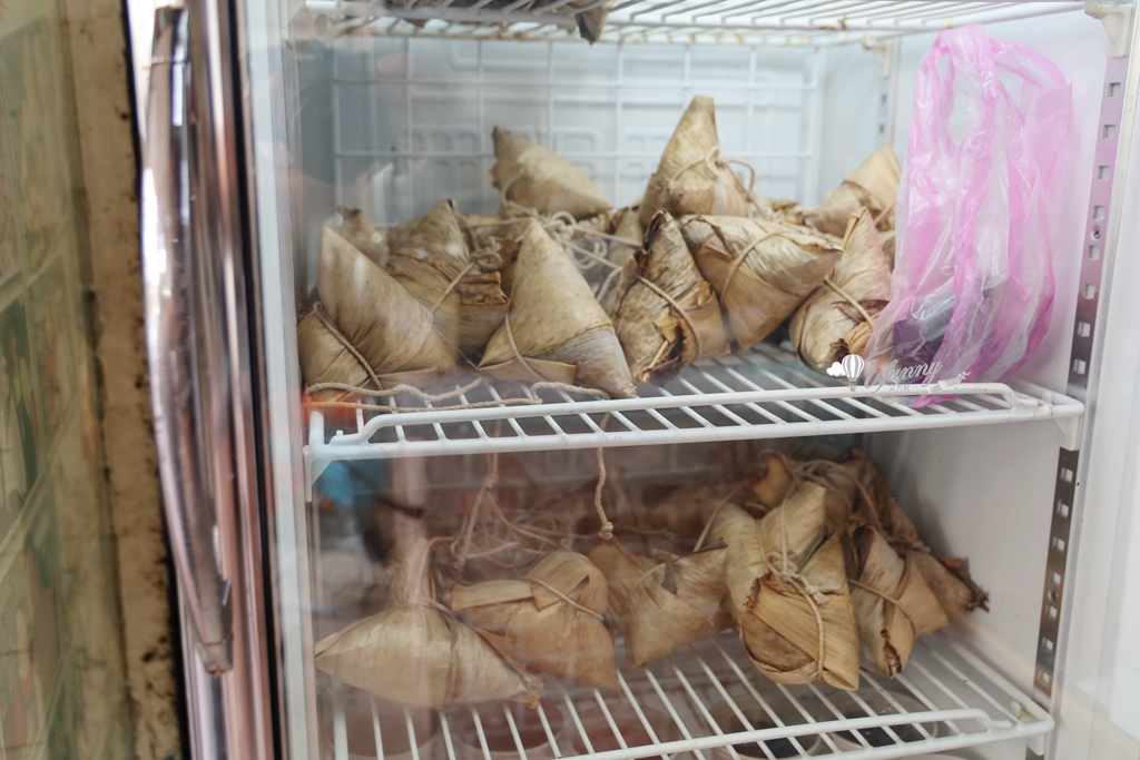 台南美食 | 再發號百年肉粽 超過150年歷史 連續三年米其林推薦 奢華鮑魚巨無霸大肉粽 - ifunny 台南美食 | 再發號百年肉粽 超過150年歷史 連續三年米其林推薦 奢華鮑魚巨無霸大肉粽 - ifunny