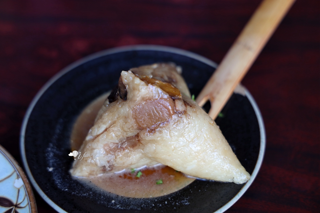 台南美食 | 再發號百年肉粽 超過150年歷史 連續三年米其林推薦 奢華鮑魚巨無霸大肉粽 - ifunny 台南美食 | 再發號百年肉粽 超過150年歷史 連續三年米其林推薦 奢華鮑魚巨無霸大肉粽 - ifunny