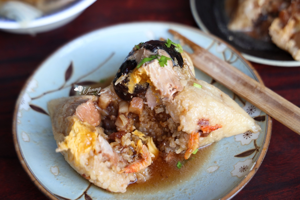 台南美食 | 再發號百年肉粽 超過150年歷史 連續三年米其林推薦 奢華鮑魚巨無霸大肉粽 - ifunny 台南美食 | 再發號百年肉粽 超過150年歷史 連續三年米其林推薦 奢華鮑魚巨無霸大肉粽 - ifunny