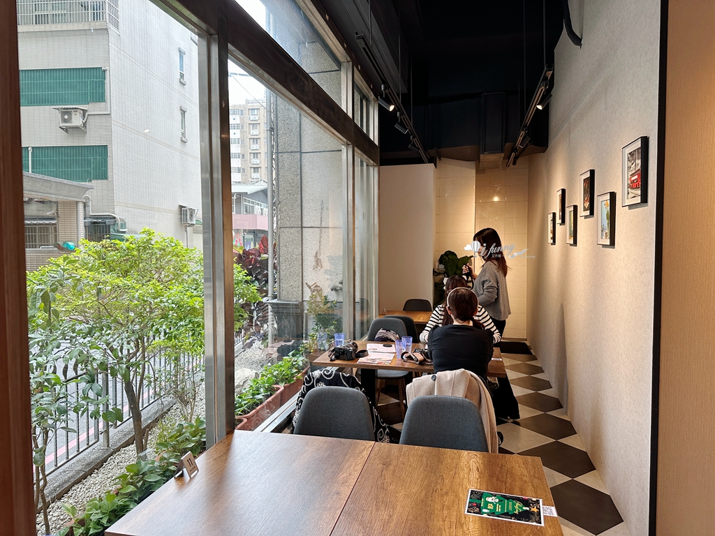 泰山美食 | Grey Easě Flavor 葛雷早午餐&義式餐館 一開幕就爆紅 不限時早午餐 - ifunny