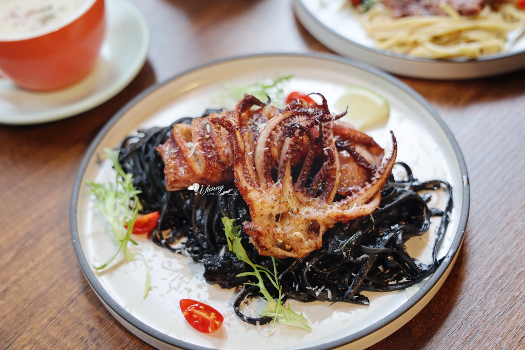 泰山美食 | Grey Easě Flavor 葛雷早午餐&義式餐館 一開幕就爆紅 不限時早午餐 - ifunny