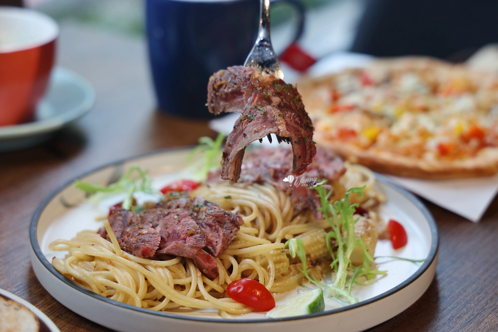 泰山美食 | Grey Easě Flavor 葛雷早午餐&義式餐館 一開幕就爆紅 不限時早午餐 - ifunny