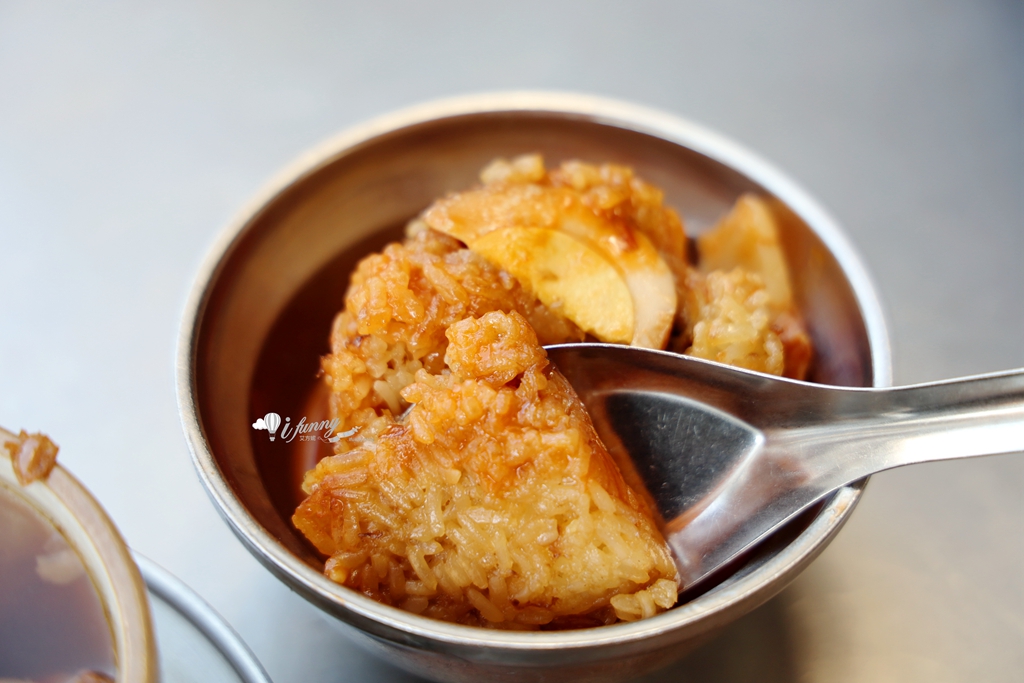 南機場美食 | 曉迪筒仔米糕 夜市銅板美食 推薦滷肉飯及豬腳 再搭美味排骨酥湯 - ifunny 南機場美食 | 曉迪筒仔米糕 夜市銅板美食 推薦滷肉飯及豬腳 再搭美味排骨酥湯 - ifunny