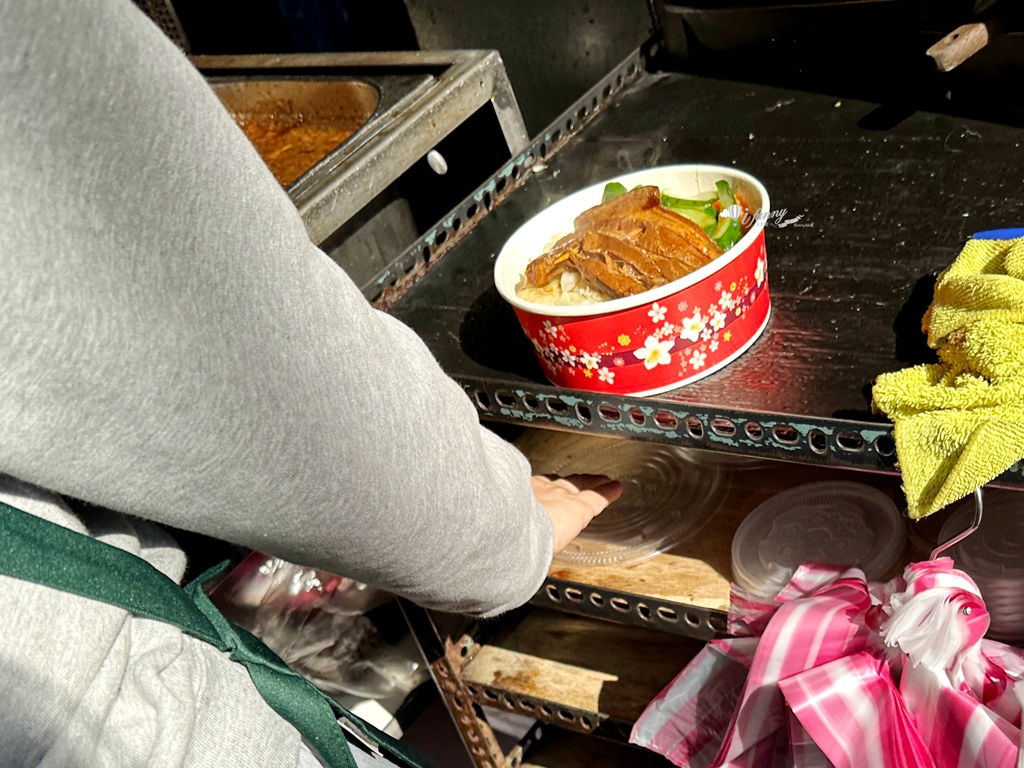 南機場美食 | 曉迪筒仔米糕 夜市銅板美食 推薦滷肉飯及豬腳 再搭美味排骨酥湯 - ifunny 南機場美食 | 曉迪筒仔米糕 夜市銅板美食 推薦滷肉飯及豬腳 再搭美味排骨酥湯 - ifunny
