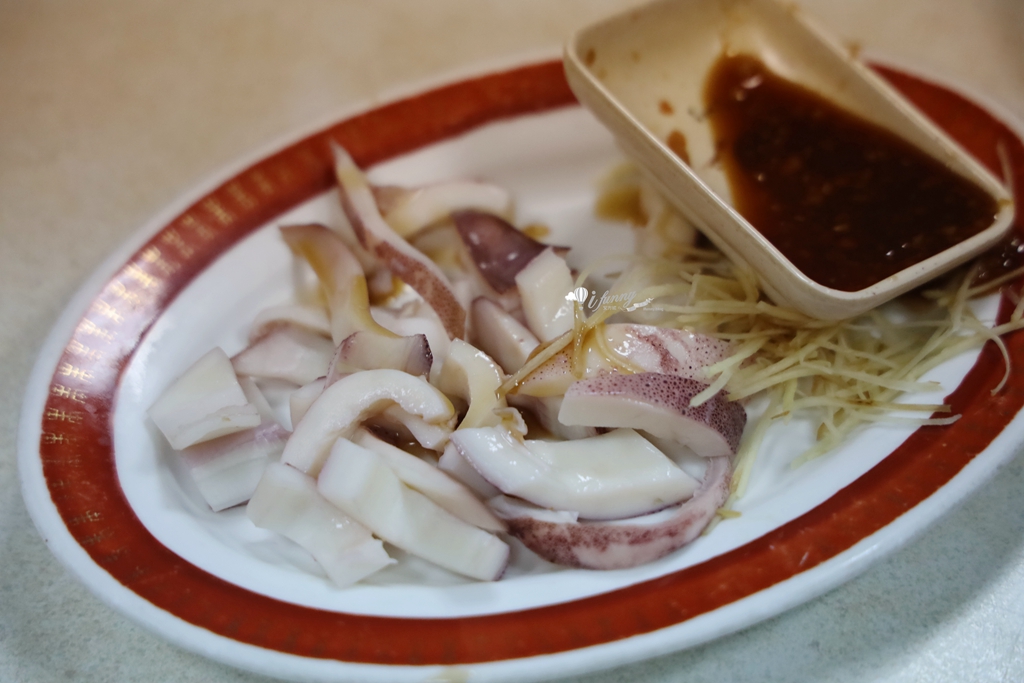 龍山寺站 | 周記肉粥 15元肉粥 台北三大紅燒肉 近70年老店 - ifunny 龍山寺站 | 周記肉粥 15元肉粥 台北三大紅燒肉 近70年老店 - ifunny