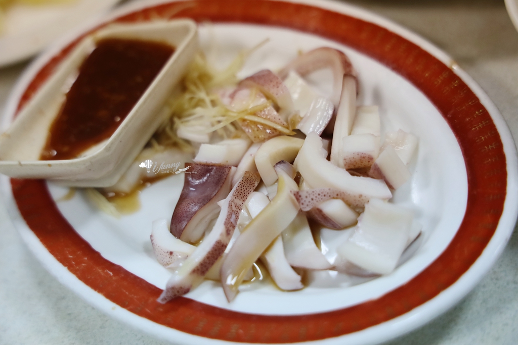 龍山寺站 | 周記肉粥 15元肉粥 台北三大紅燒肉 近70年老店 - ifunny 龍山寺站 | 周記肉粥 15元肉粥 台北三大紅燒肉 近70年老店 - ifunny