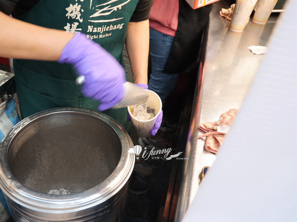 南機場美食 | 英姐黑糖珍珠鮮奶 夜市王冰品甜點第一名 咖啡凍鮮Q滑嫰 - ifunny 南機場美食 | 英姐黑糖珍珠鮮奶 夜市王冰品甜點第一名 咖啡凍鮮Q滑嫰 - ifunny