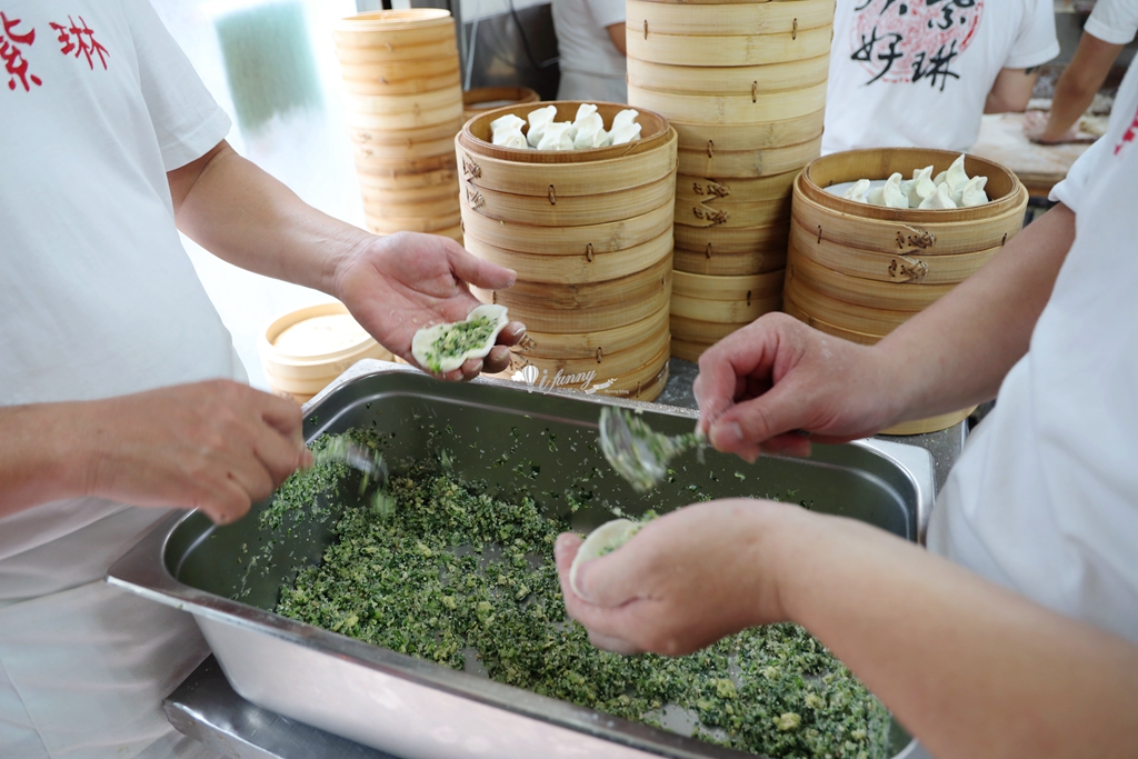 忠孝復興站 | 頂好紫琳蒸餃館 人氣排隊美食 夏天必喝綠豆粥 google超過6000則評論 有4.2高分 - ifunny 忠孝復興站 | 頂好紫琳蒸餃館 人氣排隊美食 夏天必喝綠豆粥 google超過6000則評論 有4.2高分 - ifunny