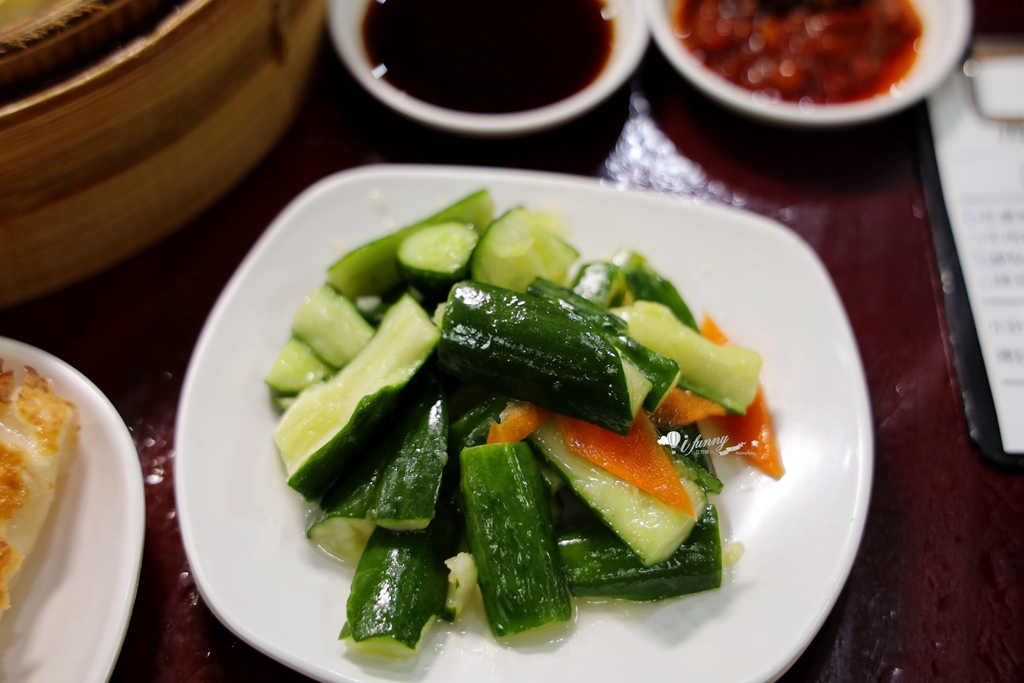 忠孝復興站 | 頂好紫琳蒸餃館 人氣排隊美食 夏天必喝綠豆粥 google超過6000則評論 有4.2高分 - ifunny 忠孝復興站 | 頂好紫琳蒸餃館 人氣排隊美食 夏天必喝綠豆粥 google超過6000則評論 有4.2高分 - ifunny