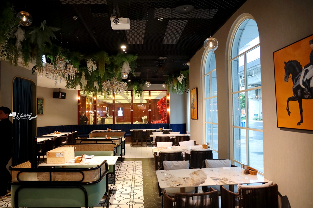 機捷A9林口站 | 林口爵怡溫德姆酒店 芝加哥音樂餐廳 每晚現場駐唱表演 林口吃到飽餐廳推薦 - ifunny 機捷A9林口站 | 林口爵怡溫德姆酒店 芝加哥音樂餐廳 每晚現場駐唱表演 林口吃到飽餐廳推薦 - ifunny