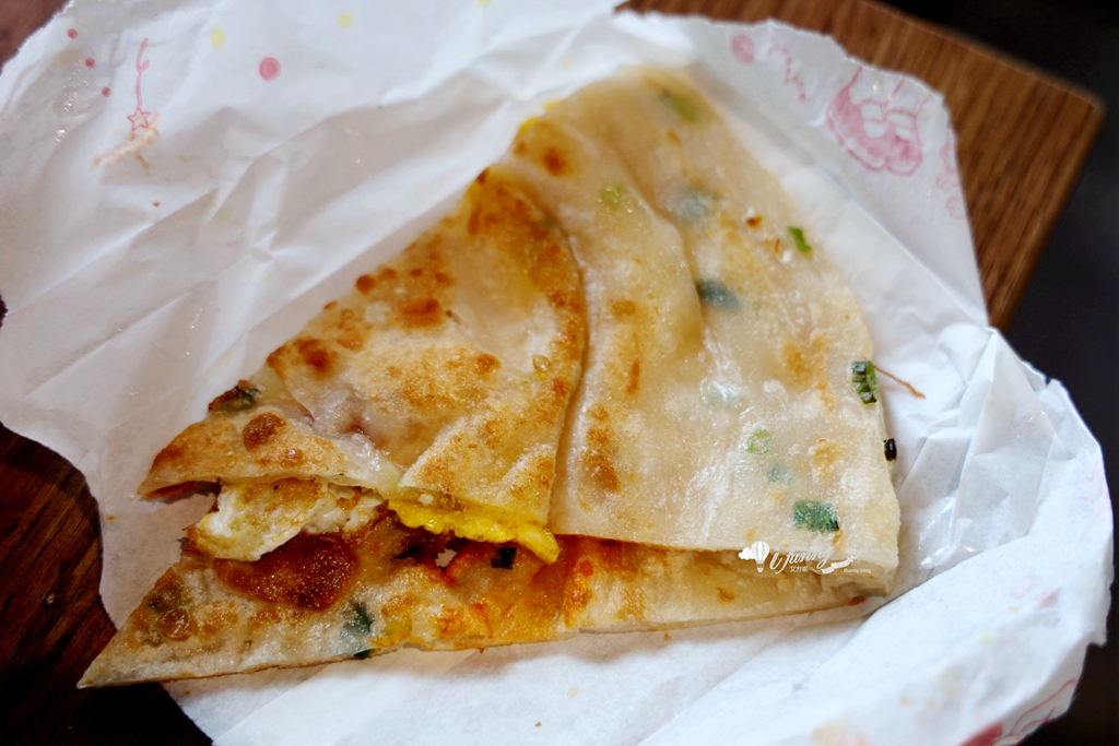 三重國小站 | 陳記蔥油餅 現撖現做蔥油餅加蛋才25元 CP值超高