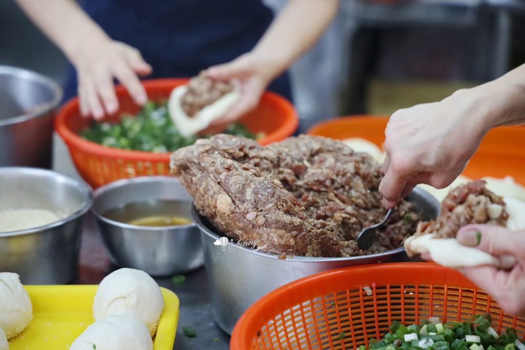 三重國小站 | 龍門胡椒餅 15元的小酥餅及甜餅 也好好吃 - ifunny