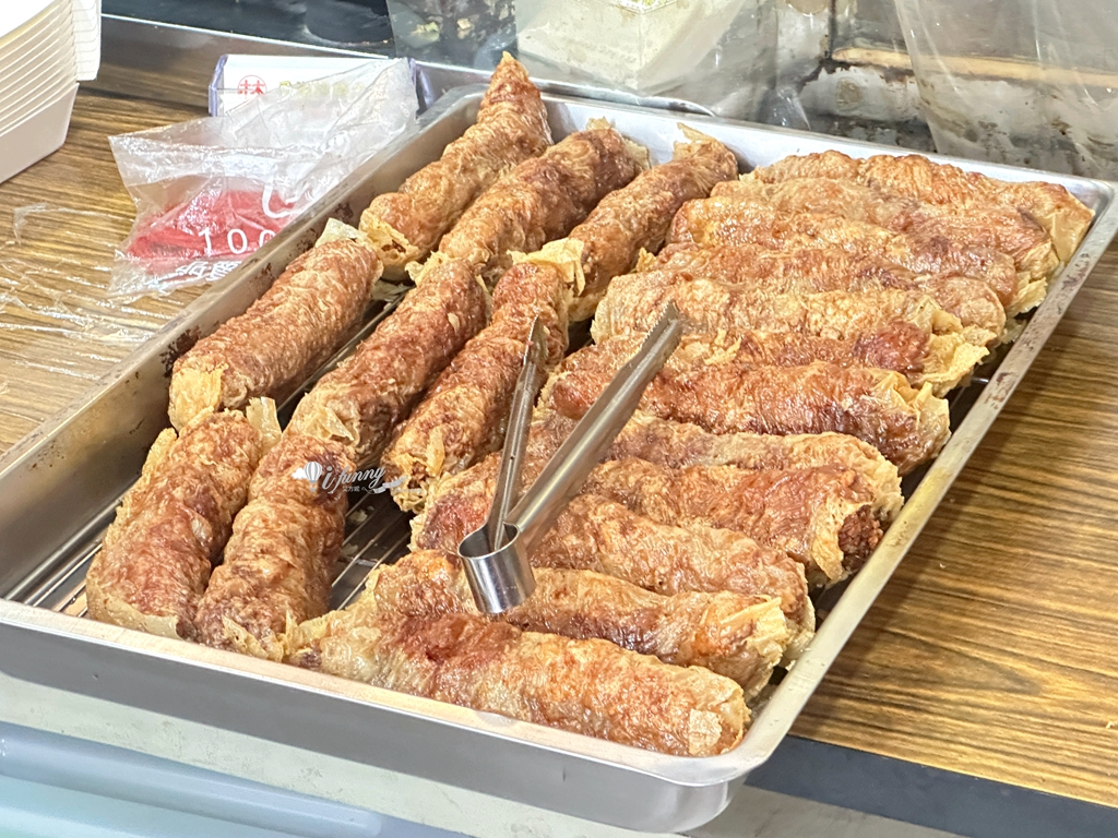 大橋頭站 | 永樂雞捲大王 大稻埕百年老店 雞捲厚實肉條超飽嘴 - ifunny 大橋頭站 | 永樂雞捲大王 大稻埕百年老店 雞捲厚實肉條超飽嘴 - ifunny