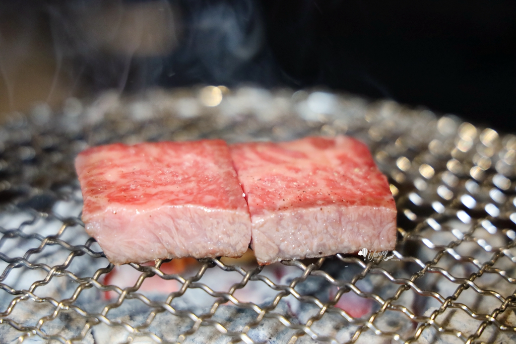 全新升級開幕 台北頂級和牛燒肉推薦 牛B燒肉 連續三年500盤評鑑肯定 - ifunny 全新升級開幕 台北頂級和牛燒肉推薦 牛B燒肉 連續三年500盤評鑑肯定 - ifunny