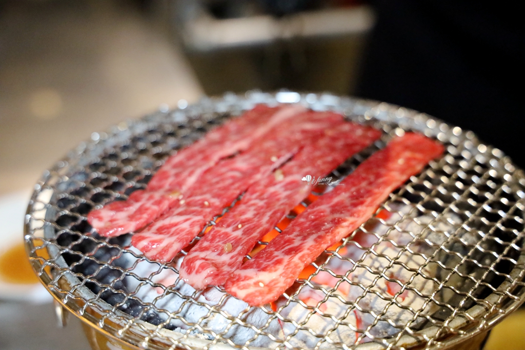 全新升級開幕 台北頂級和牛燒肉推薦 牛B燒肉 連續三年500盤評鑑肯定 - ifunny 全新升級開幕 台北頂級和牛燒肉推薦 牛B燒肉 連續三年500盤評鑑肯定 - ifunny