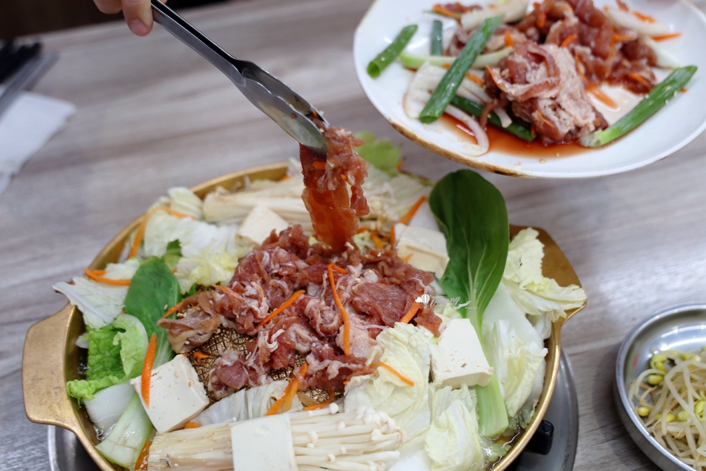 土城美食 | 韓香園 在地人氣韓式料理遷新址 湯品小菜吃到飽 - ifunny 土城美食 | 韓香園 在地人氣韓式料理遷新址 湯品小菜吃到飽 - ifunny