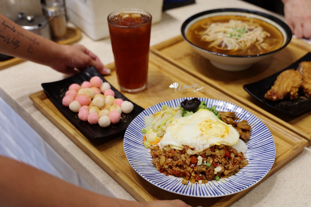 林口三井美食 | 品嚐悅 精緻便當 比臉大雞排 麻辣湯麵超過癮 - ifunny 林口三井美食 | 品嚐悅 精緻便當 比臉大雞排 麻辣湯麵超過癮 - ifunny