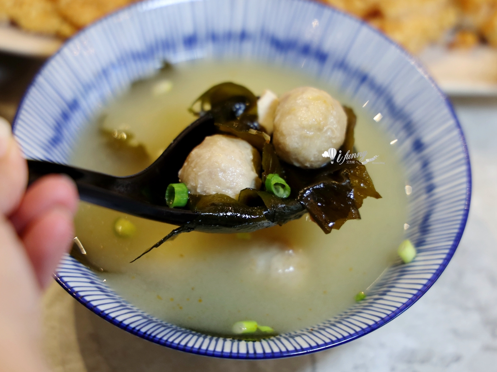 林口三井美食 | 品嚐悅 精緻便當 比臉大雞排 麻辣湯麵超過癮 - ifunny 林口三井美食 | 品嚐悅 精緻便當 比臉大雞排 麻辣湯麵超過癮 - ifunny
