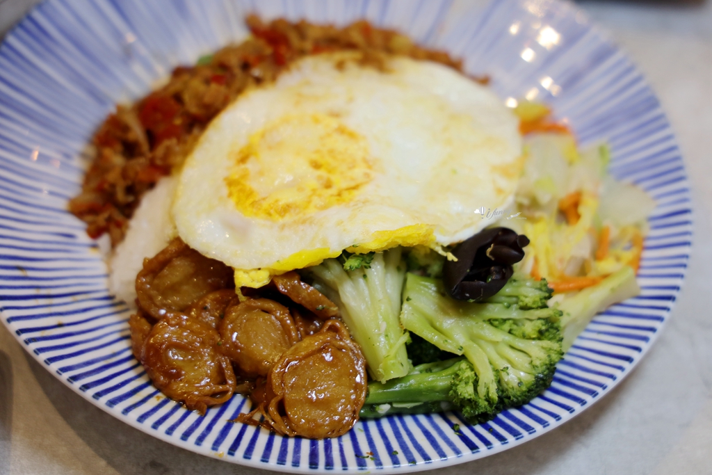林口三井美食 | 品嚐悅 精緻便當 比臉大雞排 麻辣湯麵超過癮 - ifunny 林口三井美食 | 品嚐悅 精緻便當 比臉大雞排 麻辣湯麵超過癮 - ifunny