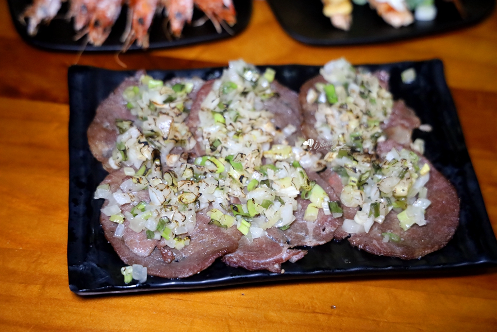 文山區美食 | 雞老闆桶仔雞 萬隆店 吃烤雞串燒還能唱歌 慶生聚餐推薦 - ifunny