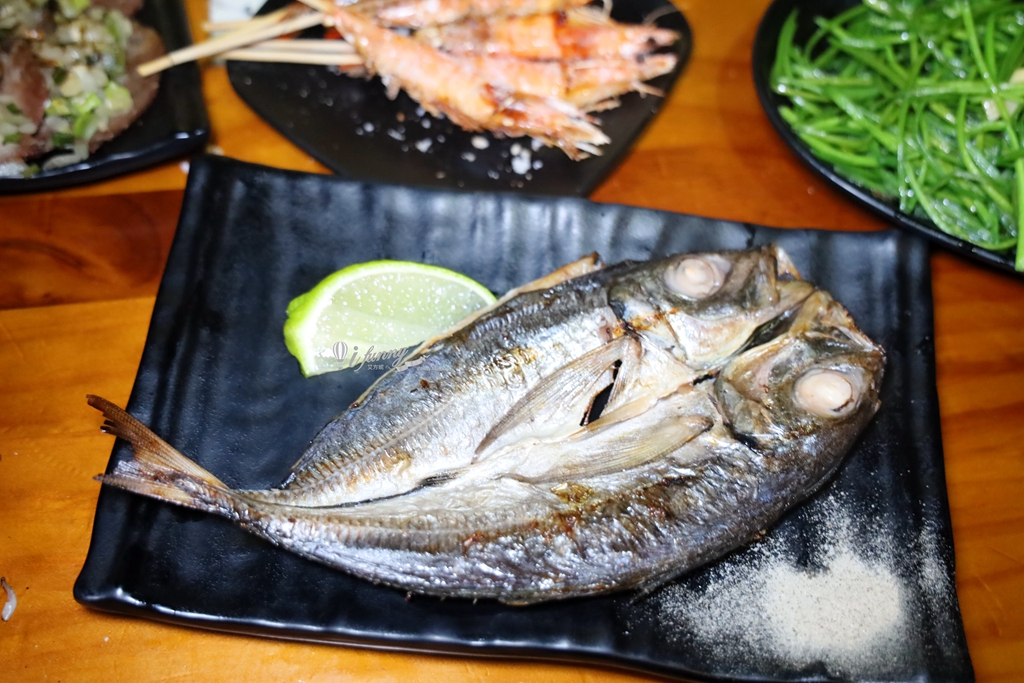 文山區美食 | 雞老闆桶仔雞 萬隆店 吃烤雞串燒還能唱歌 慶生聚餐推薦 - ifunny