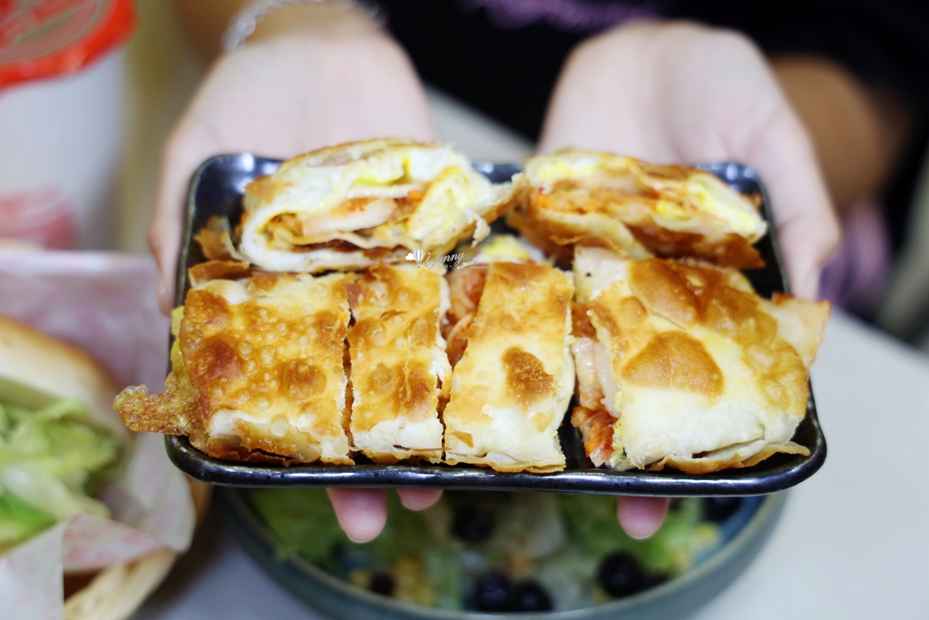林口美食 | 拿靠早午餐達雄仁愛店 推薦必吃脆皮蛋餅 一大早就能吃到透抽米粉 - ifunny