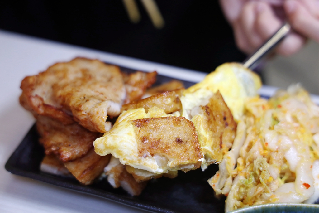 林口美食 | 拿靠早午餐達雄仁愛店 推薦必吃脆皮蛋餅 一大早就能吃到透抽米粉 - ifunny