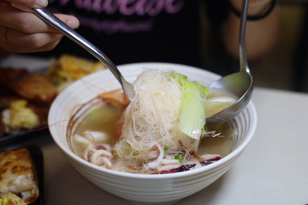 林口美食 | 拿靠早午餐達雄仁愛店 推薦必吃脆皮蛋餅 一大早就能吃到透抽米粉 - ifunny