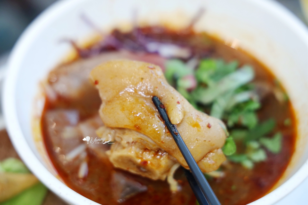 劍南路站 | 春大直 主廚市場  LITTLE LAM NOODLE BAR 順化香辣牛肉麵︱2025年500碗推薦 - ifunny