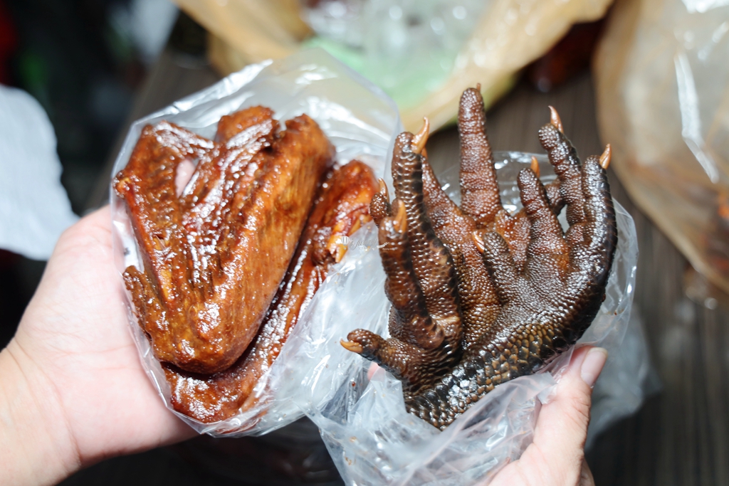 龜山美食│陸光眷村老滷 眷村美食的傳承 雞腳14隻100元/每天熱賣超過5000隻 - ifunny