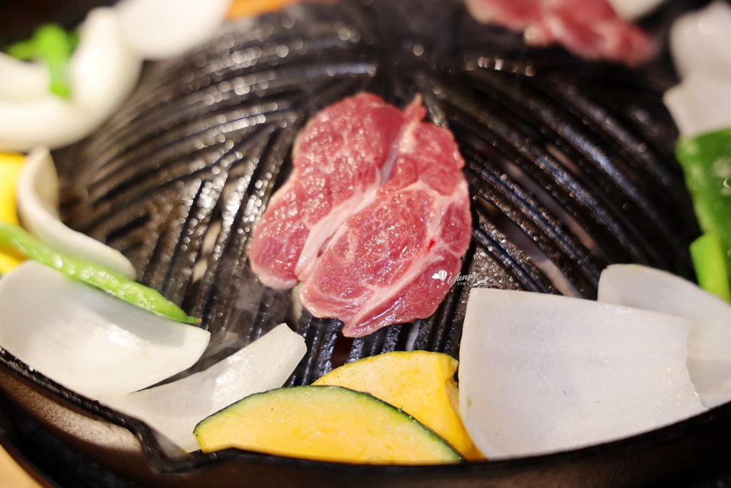 旭川成吉思汗 大黑屋(ASAHIKAWA JINGISUKAN DAIKOKUYA) 海外首店插旗台北中山 澳洲羊肉×北海道米 以職人堅持重現北海道的正宗烤羊肉靈魂 - ifunny 旭川成吉思汗 大黑屋(ASAHIKAWA JINGISUKAN DAIKOKUYA) 海外首店插旗台北中山 澳洲羊肉×北海道米 以職人堅持重現北海道的正宗烤羊肉靈魂 - ifunny