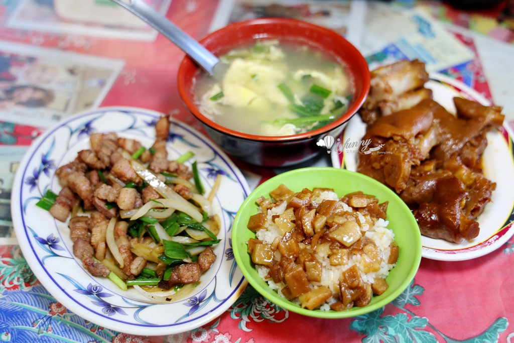 桃園大溪 | 黃記豬腳專賣店 台味手路菜 必點威士忌豬腳 高梁肉 鎮店之寶是90多歲的網紅阿嬤 - ifunny 桃園大溪 | 黃記豬腳專賣店 台味手路菜 必點威士忌豬腳 高梁肉 鎮店之寶是90多歲的網紅阿嬤 - ifunny