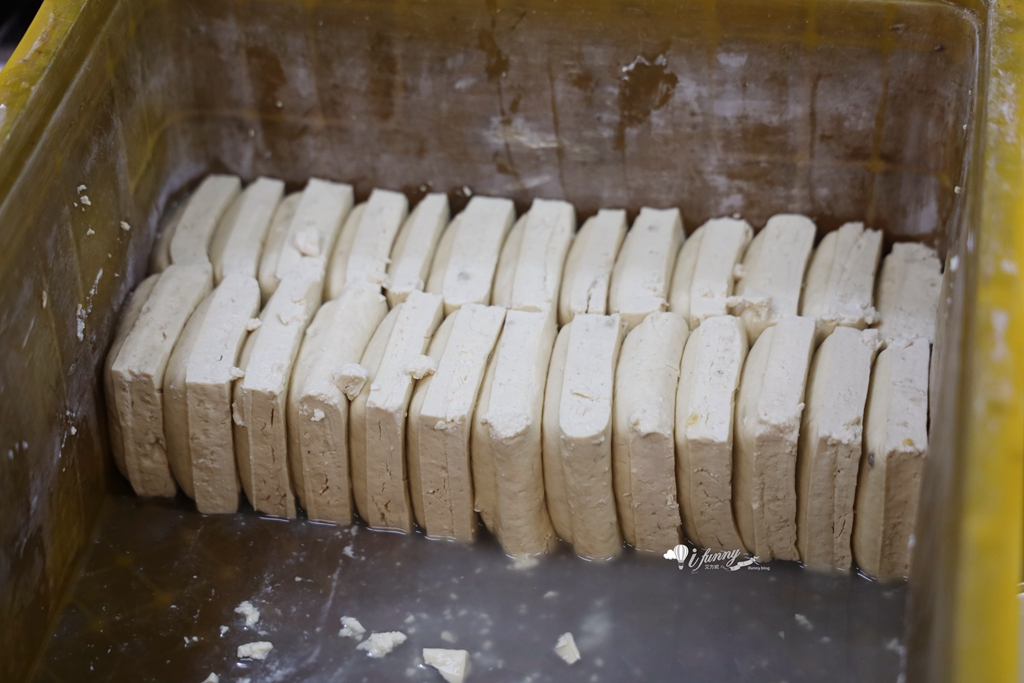 萬隆站 | 師大分部 神之臭豆腐 外酥內嫰搭配酸甜泡菜 令人回味無窮 - ifunny 萬隆站 | 師大分部 神之臭豆腐 外酥內嫰搭配酸甜泡菜 令人回味無窮 - ifunny