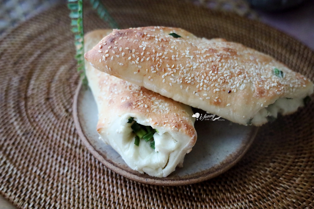 科技大樓站 | 盛味豐炭烤燒餅 人氣排隊美食 除了蔥燒餅 還有蔥酥餅 豆沙酥餅及芝麻糖餅 - ifunny 科技大樓站 | 盛味豐炭烤燒餅 人氣排隊美食 除了蔥燒餅 還有蔥酥餅 豆沙酥餅及芝麻糖餅 - ifunny