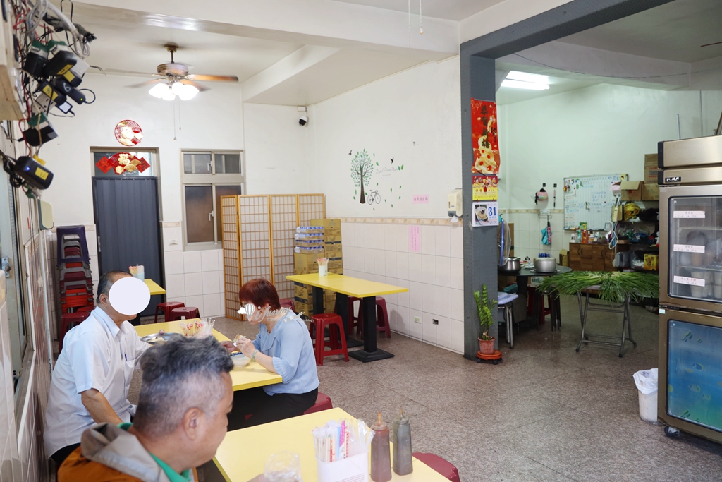 彰化員林美食 | 和平早餐店 凌晨三點就吃得到的烤蛋餅 在地人相傳的古早味 - ifunny 彰化員林美食 | 和平早餐店 凌晨三點就吃得到的烤蛋餅 在地人相傳的古早味 - ifunny