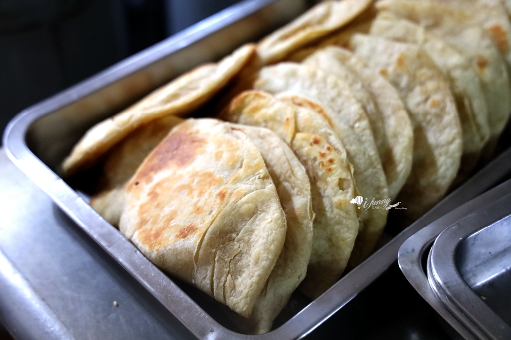 彰化員林美食 | 和平早餐店 凌晨三點就吃得到的烤蛋餅 在地人相傳的古早味 - ifunny 彰化員林美食 | 和平早餐店 凌晨三點就吃得到的烤蛋餅 在地人相傳的古早味 - ifunny