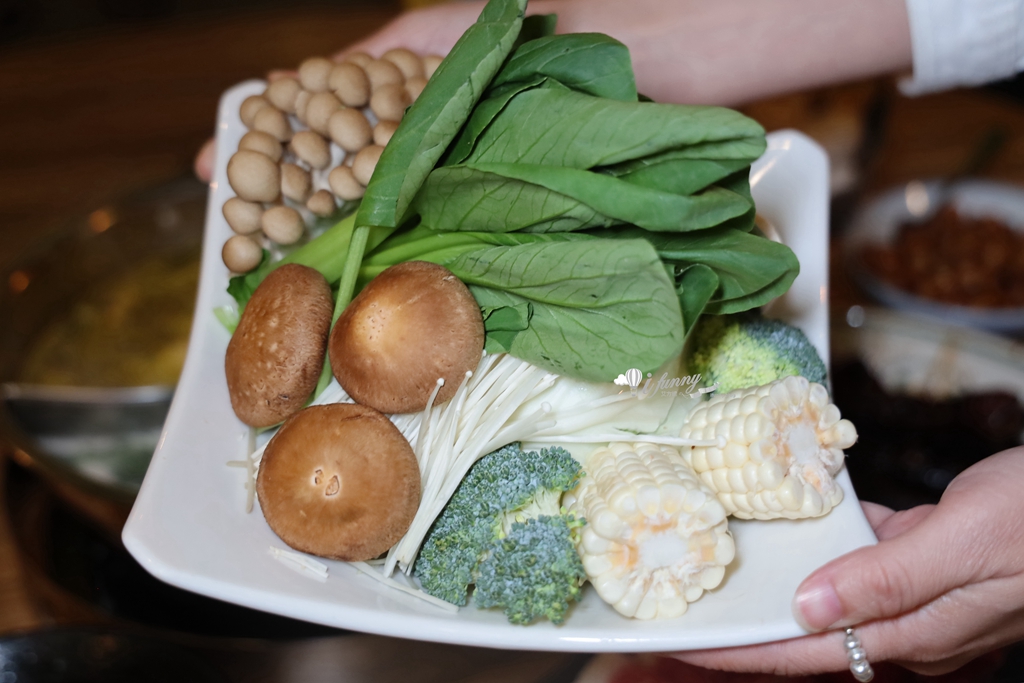 忠孝敦化站 | 波記私宅打邊爐 台港靈魂 復古奢華 東區必吃火鍋 - ifunny 忠孝敦化站 | 波記私宅打邊爐 台港靈魂 復古奢華 東區必吃火鍋 - ifunny