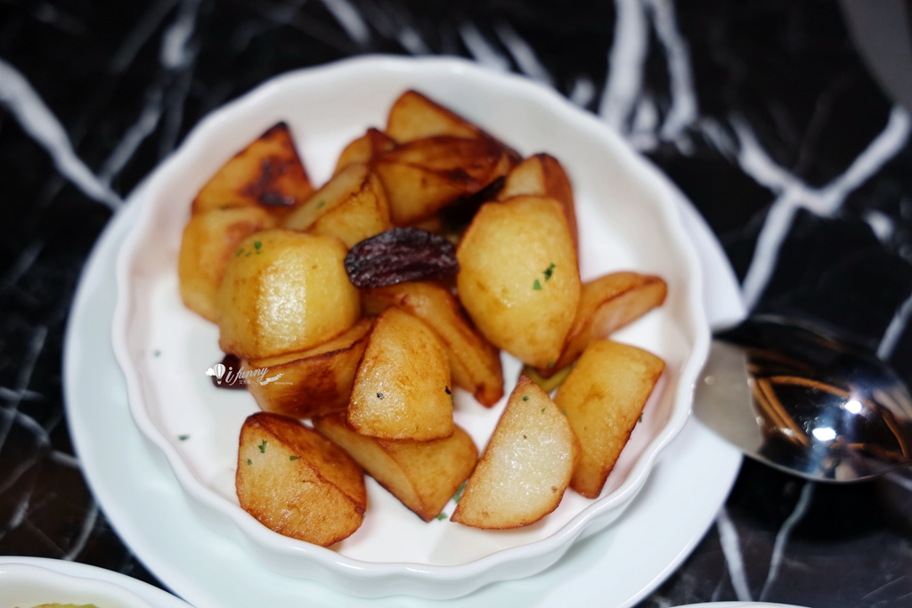 忠孝復興站 | Théorie Theory 法式牛排館 900度高溫炙烤 新開幕約會餐廳 - ifunny 忠孝復興站 | Théorie Theory 法式牛排館 900度高溫炙烤 新開幕約會餐廳 - ifunny