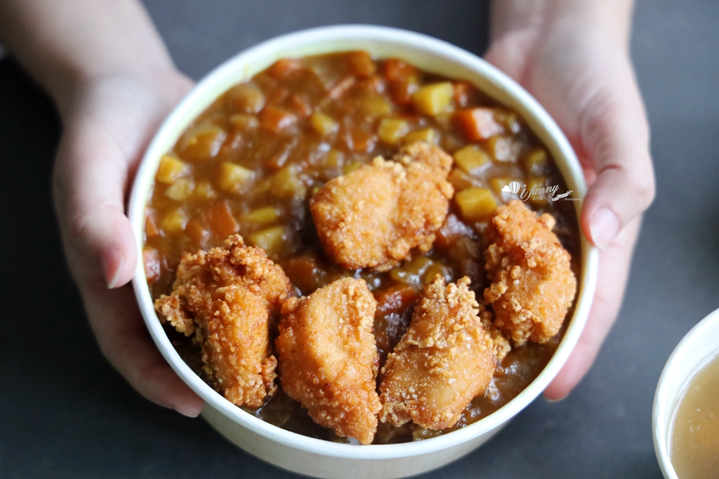 士林美食 | 鬍鬚張魯肉飯 日式咖哩炸雞丼飯新上市 大份量大滿足 外帶便當85元起 - ifunny